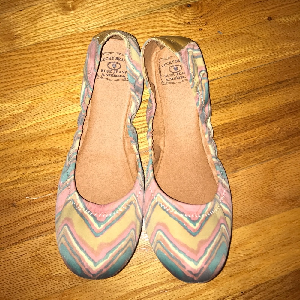 Lucky brand flats