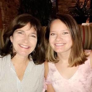 Meet your Posher, Cynthia