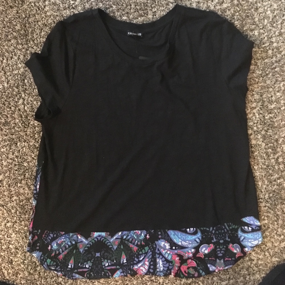 New with tag. Black Express top.