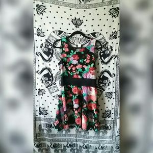 Floral lace cut-out dress