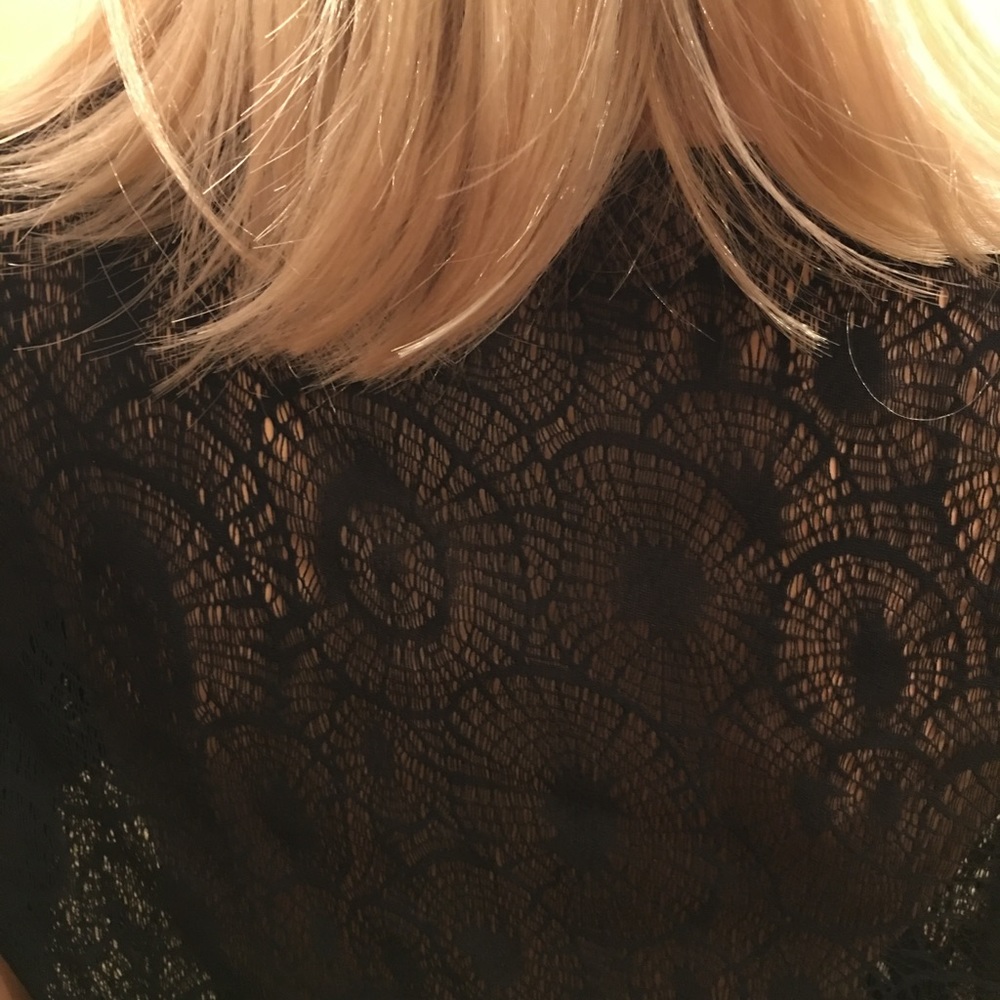 See through top. - Picture 3 of 7