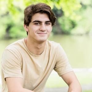 Meet your Posher, Caleb