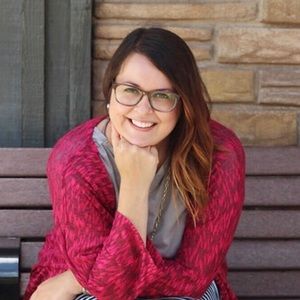 Meet your Posher, Monica