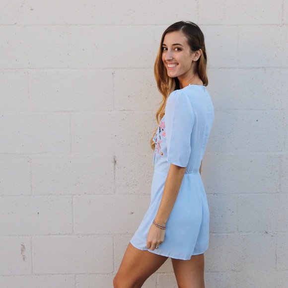 floral embroidered romper - Picture 5 of 5