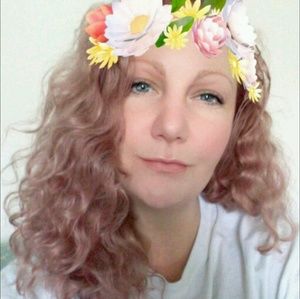 Meet your Posher, Celeste