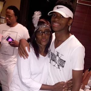 Meet your Posher, Stacy