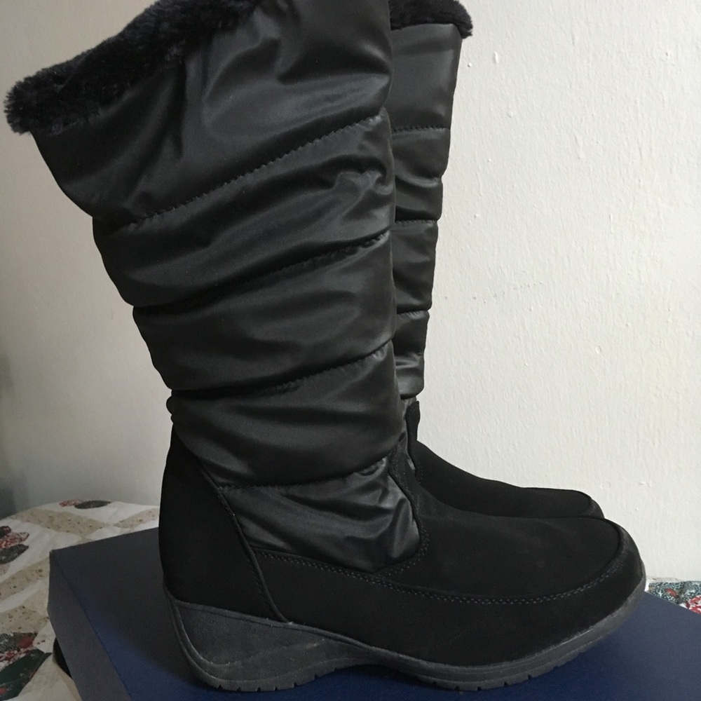 G.H. Bass Rain Snow Mid-Calf Black Boots Size 10