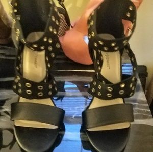 Black Sassy Heels