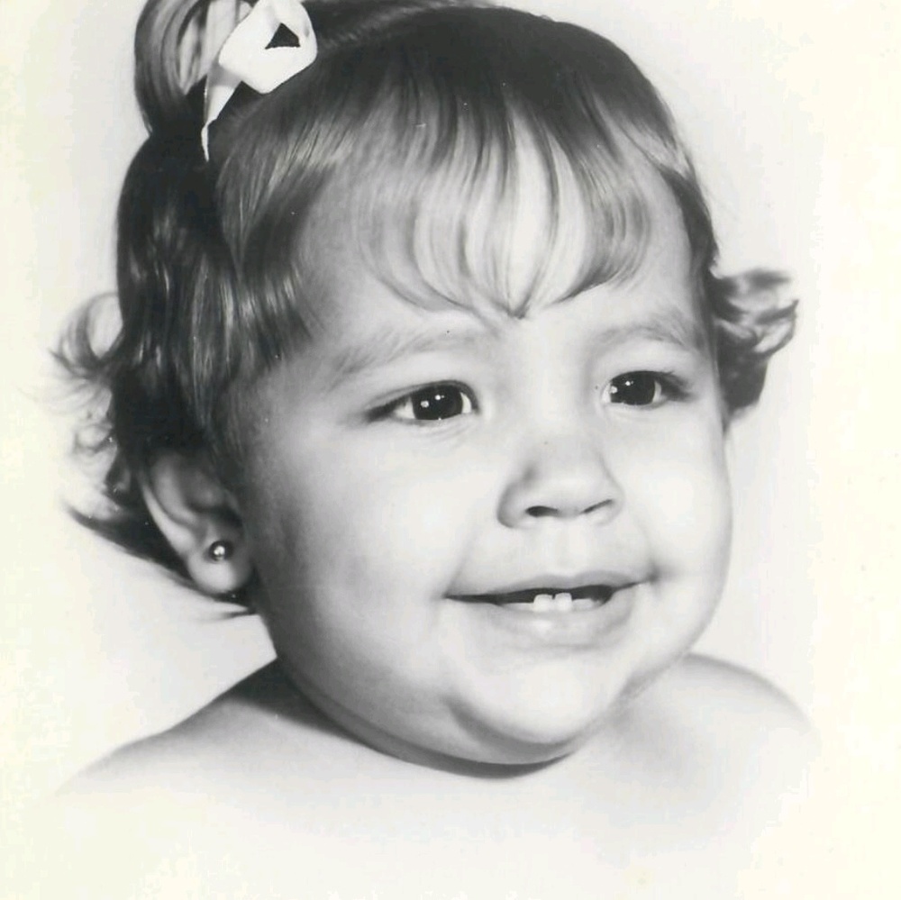 Meet your Posher, Yessenia