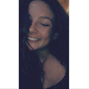 Meet your Posher, Bailey