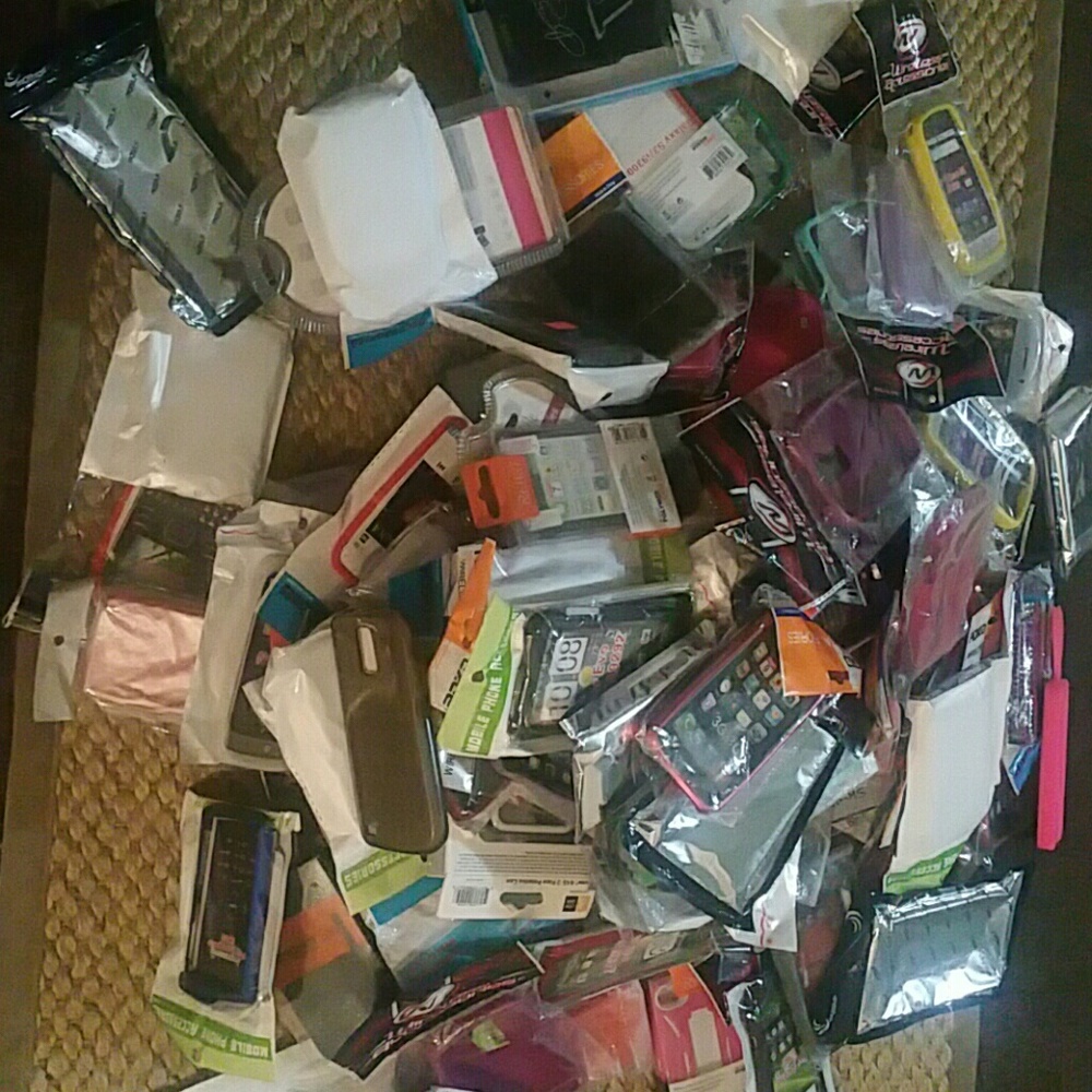 Phone accessories - Picture 3 of 5