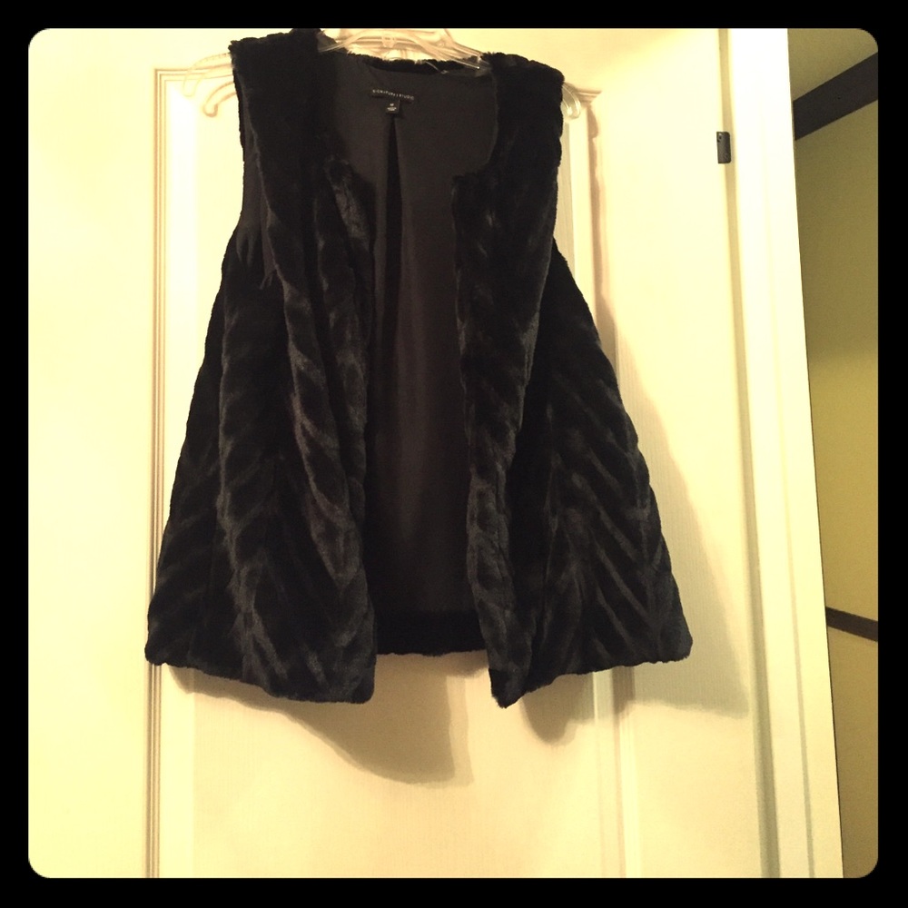 Faux fur vest