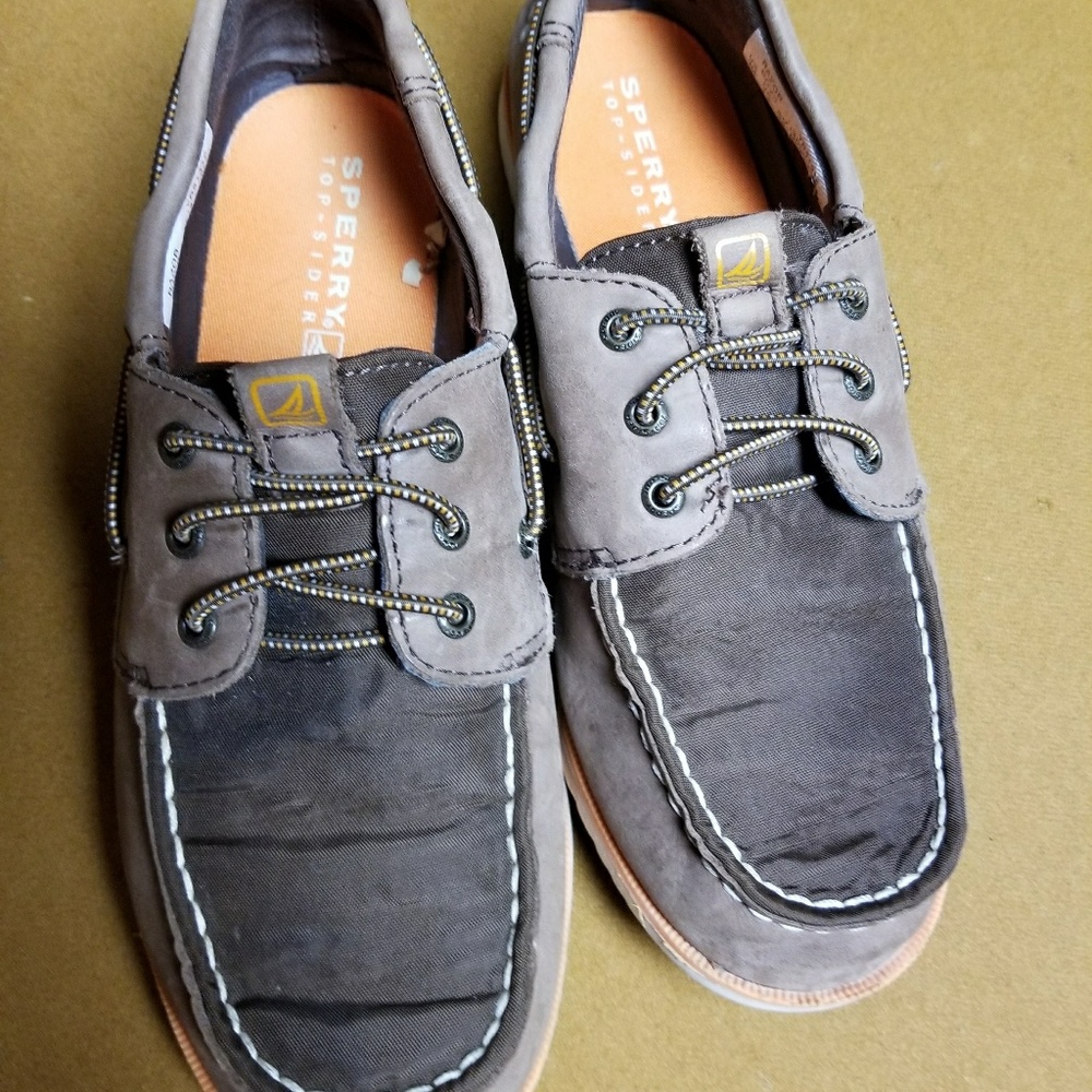 Sperrys - Picture 2 of 4