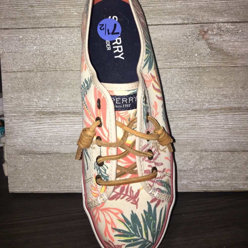 Sperry shoes
