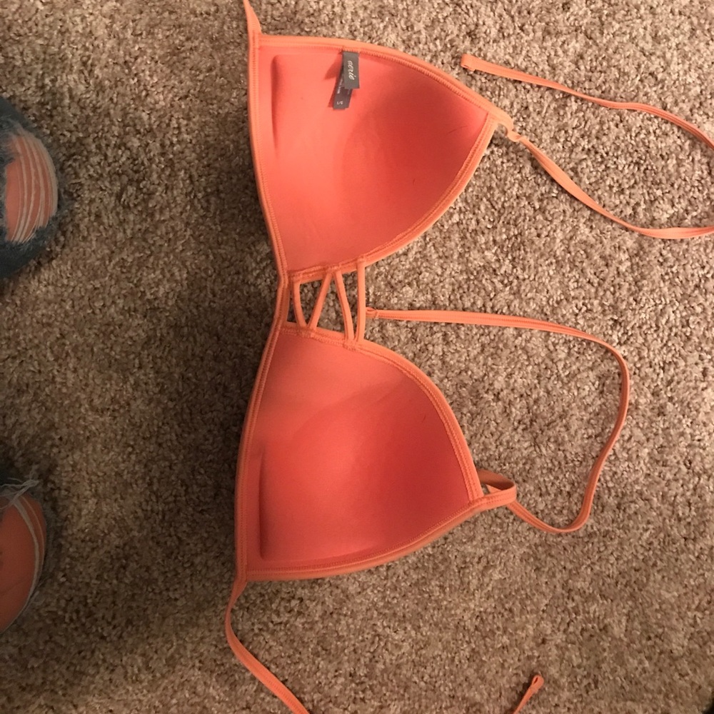 Swim Top - Picture 3 of 4