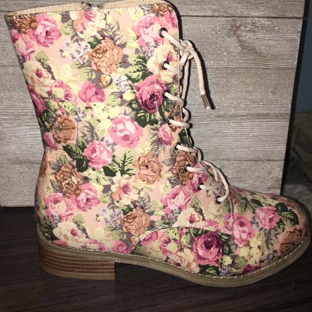 Floral boots lola shoetique