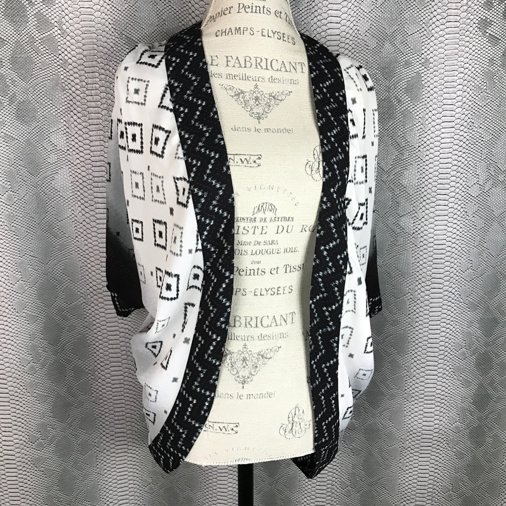 Ecote white bohemian wrap cardigan