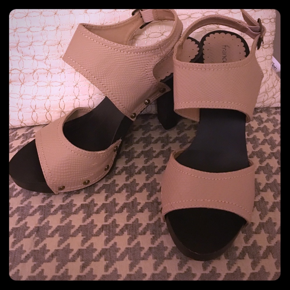 Tan Sandals