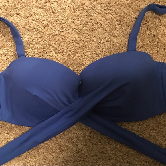 Bikini Set - Picture 4 of 6