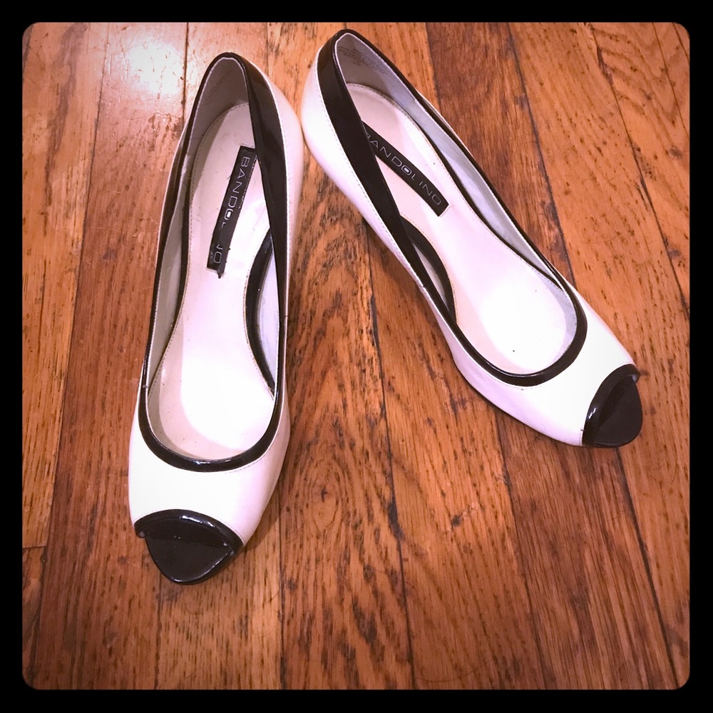 Bandolino Peep-Toe Pumps