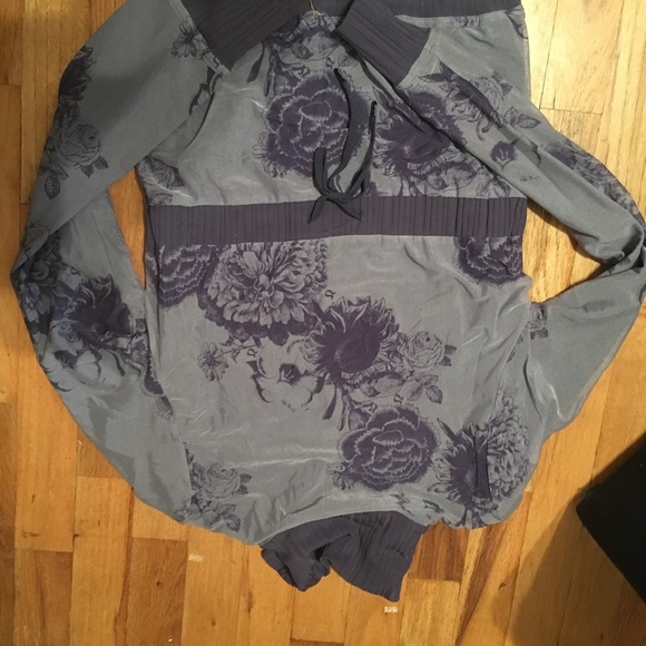 Lululemon Jacket - Picture 3 of 3