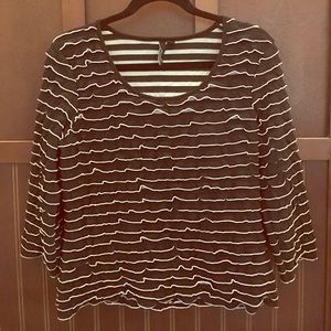 Essentials by Milano - knit shirt 3/4 lgth sleeves