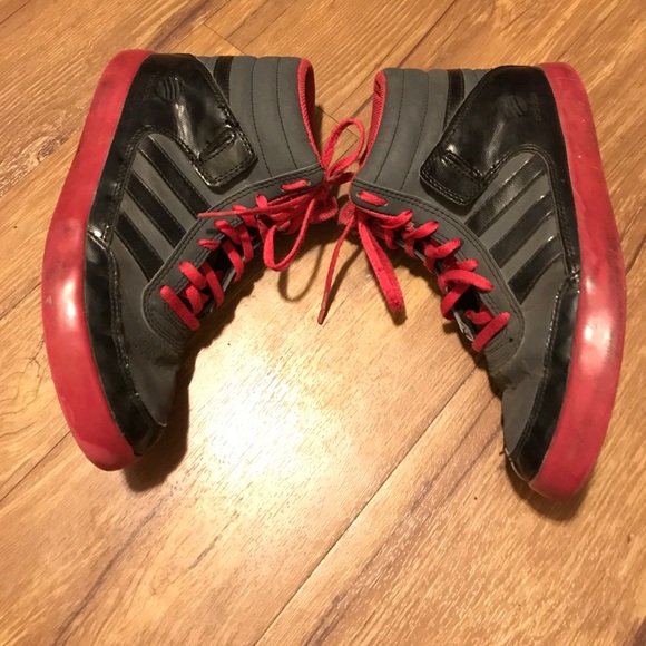 Adidas. - Picture 2 of 3