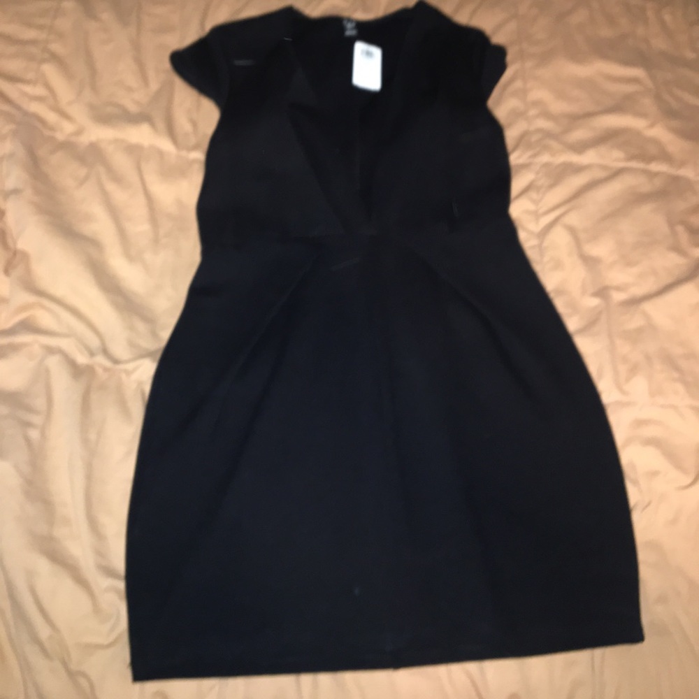 Deep v black dress WINDSOR NEW!