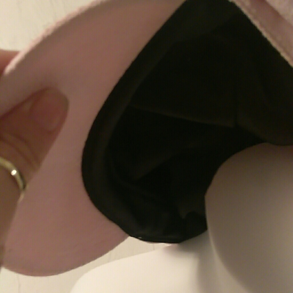 Hat - Picture 2 of 2
