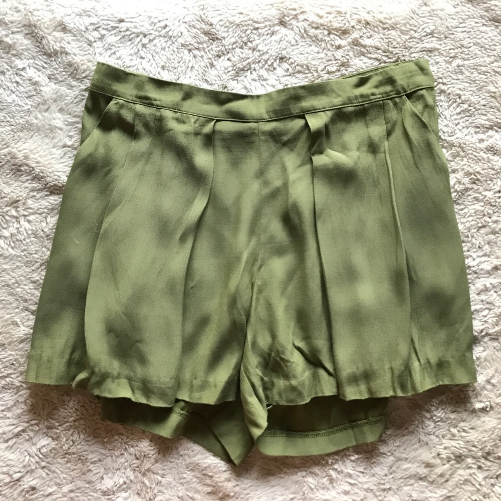 Flowy Green Shorts