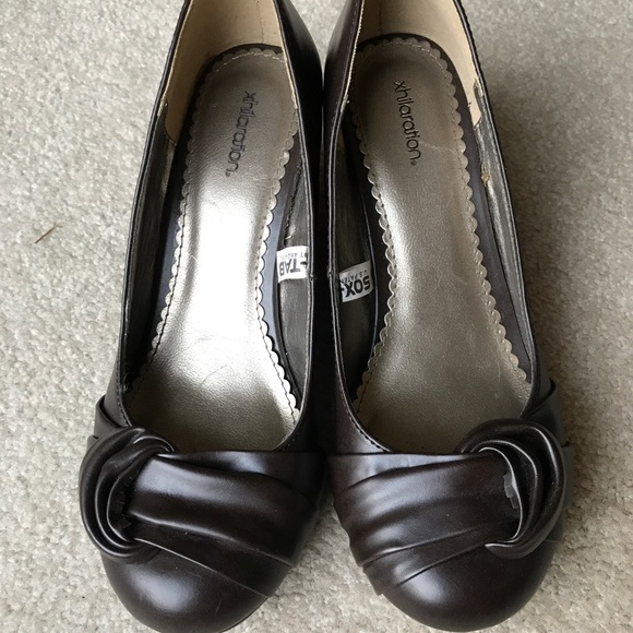 Xhilaration barely worn dark brown wedges - Picture 2 of 4