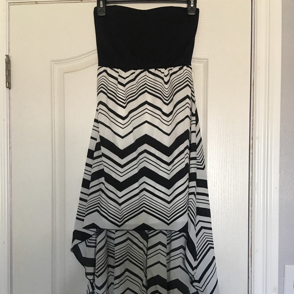 Black and white strapless high-low dress