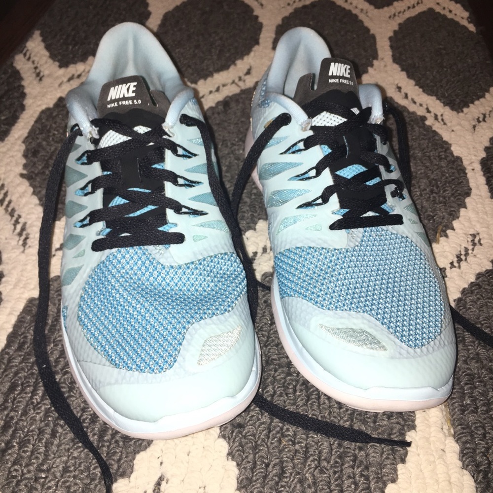 Aqua Nike Free 5.0