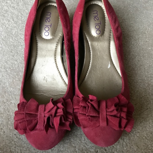 Red suede Me Too wedges - Picture 2 of 4