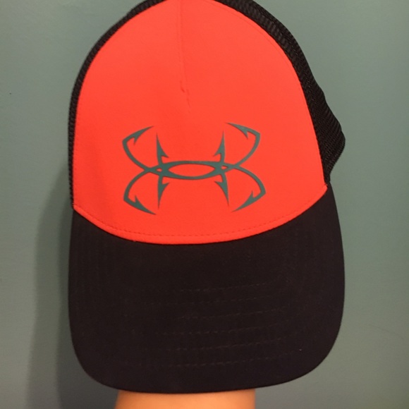 Under Armour Hat - Picture 2 of 4