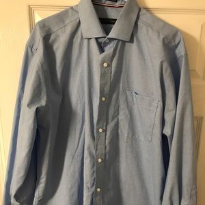 Tommy Hilfiger button shirt 16 1/2 32/33