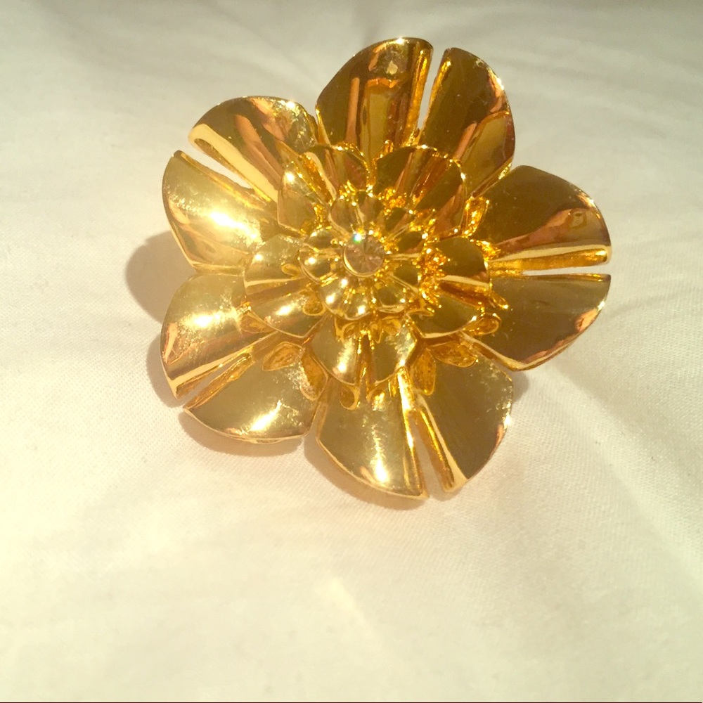 Gold plated Kate Spade statement ring.