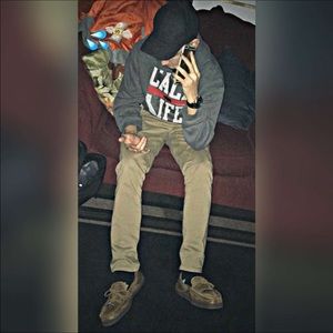 Meet your Posher, Ethan