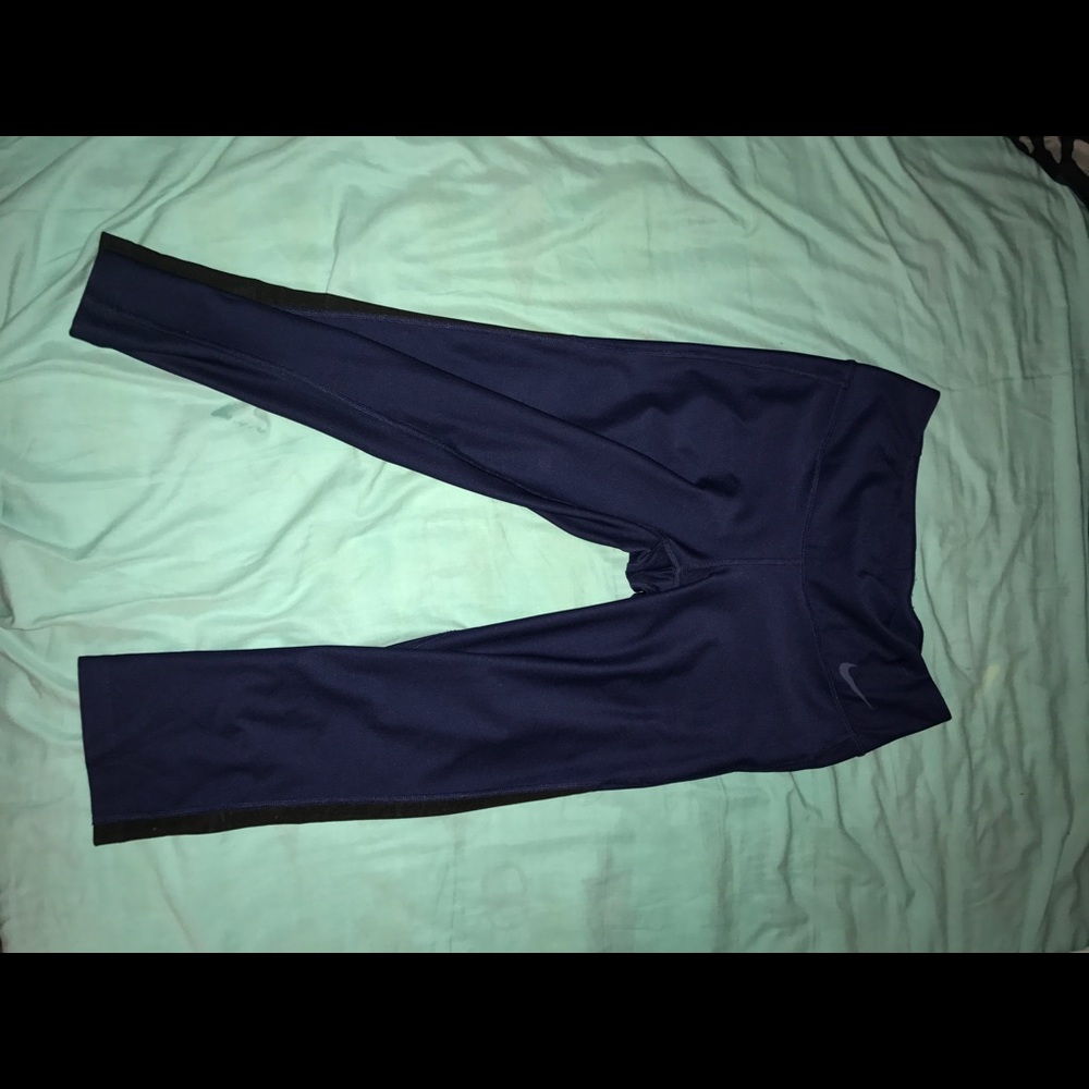 Nike crop workout legging