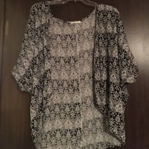 Black and White Short-Sleeve Cardigan