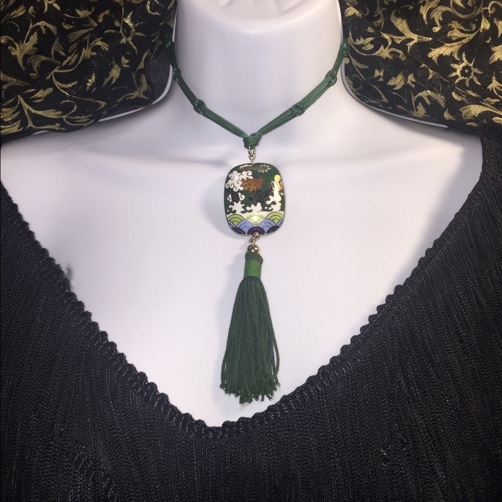 Vintage cloisonné choker pendant necklace