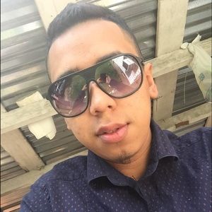 Meet your Posher, Luis