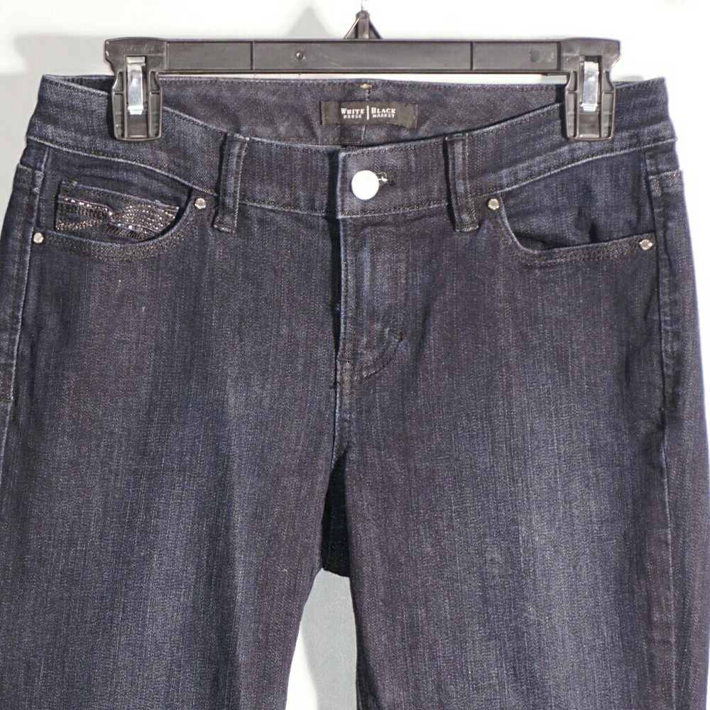 🏷️SALE🏷️WHBM Petite Flare Leg Jeans