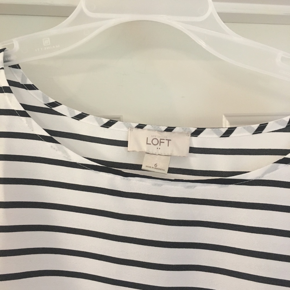 Ann Taylor Loft dressy top