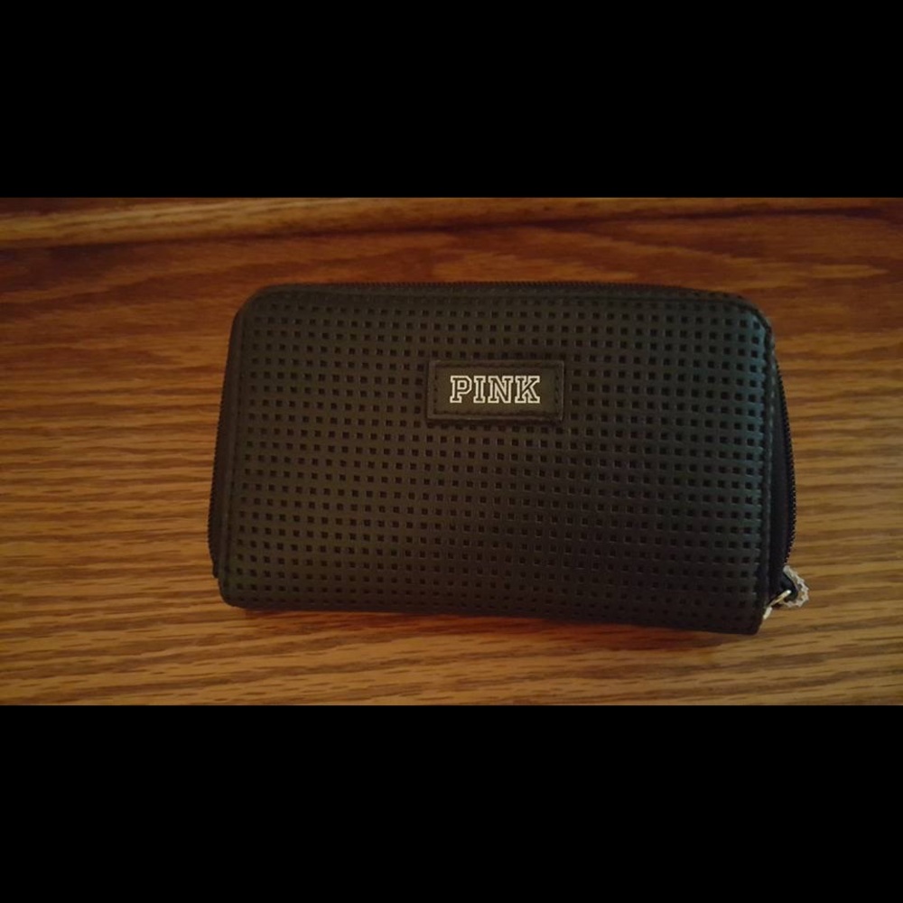VS pink zipper wallet