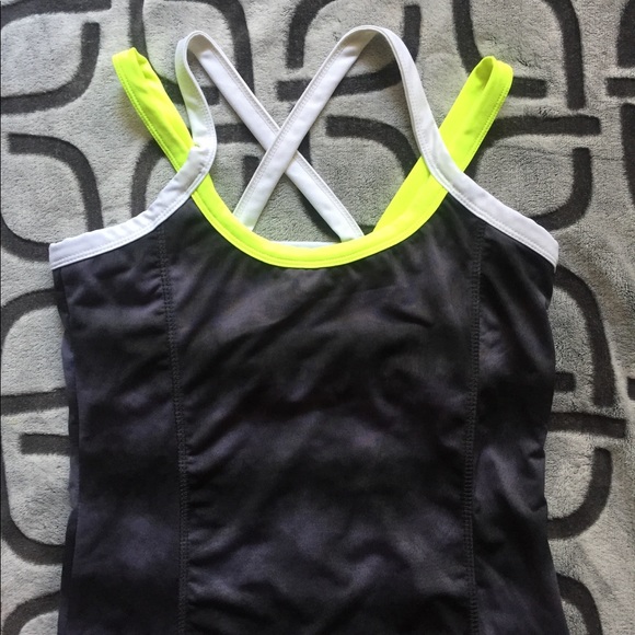 🔥price drop Kyodan tank top. Size S. - Picture 3 of 5