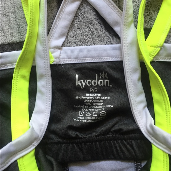 🔥price drop Kyodan tank top. Size S. - Picture 4 of 5