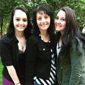 Meet your Posher, Lenore