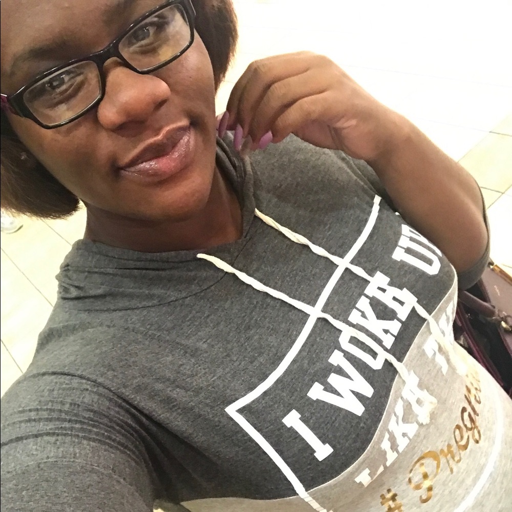 Meet your Posher, Regina