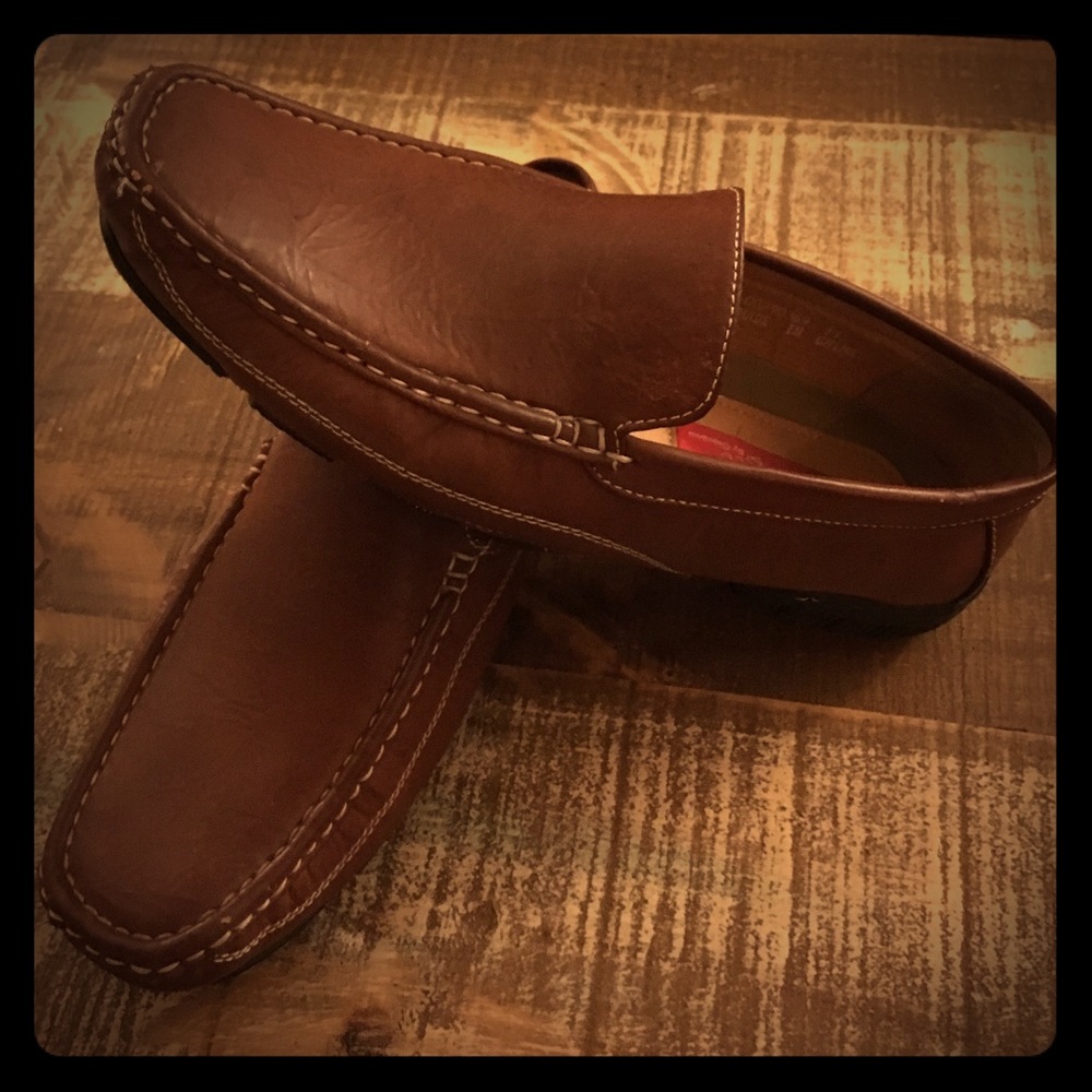 Dress shoes light brown